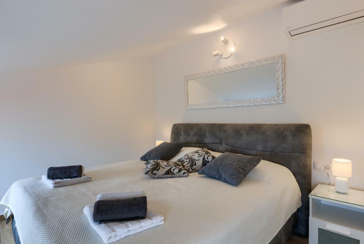 Apartments Dream In Arena 2 Pula Center Free Parking Dış mekan fotoğraf